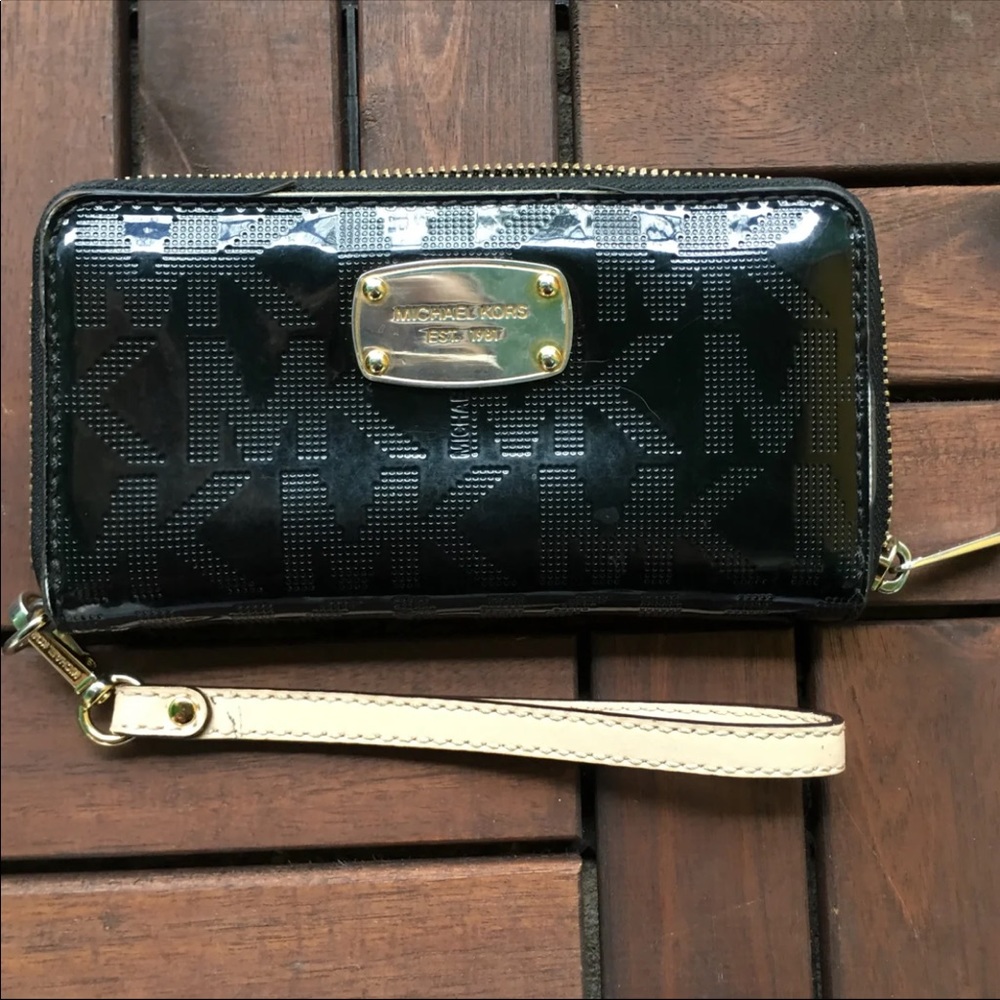 Michael Kors Large Phone Wallet